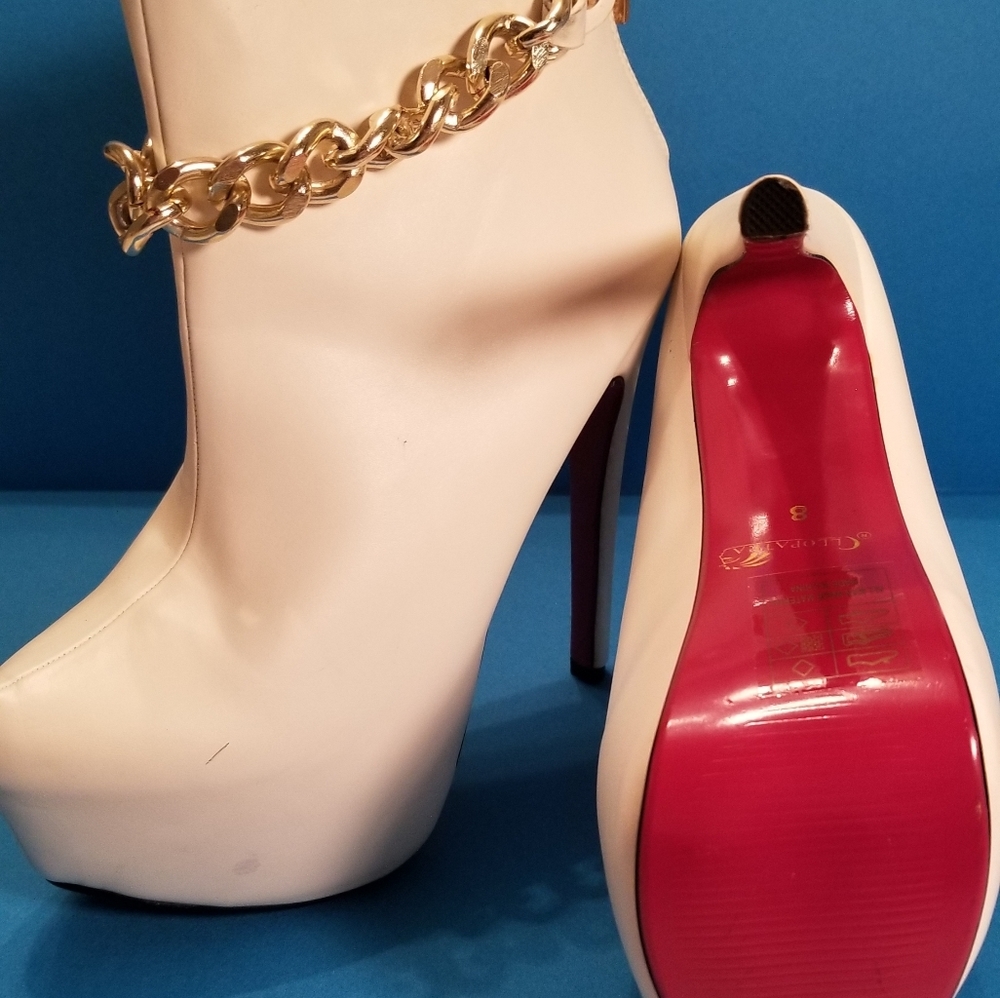 White high heel boot